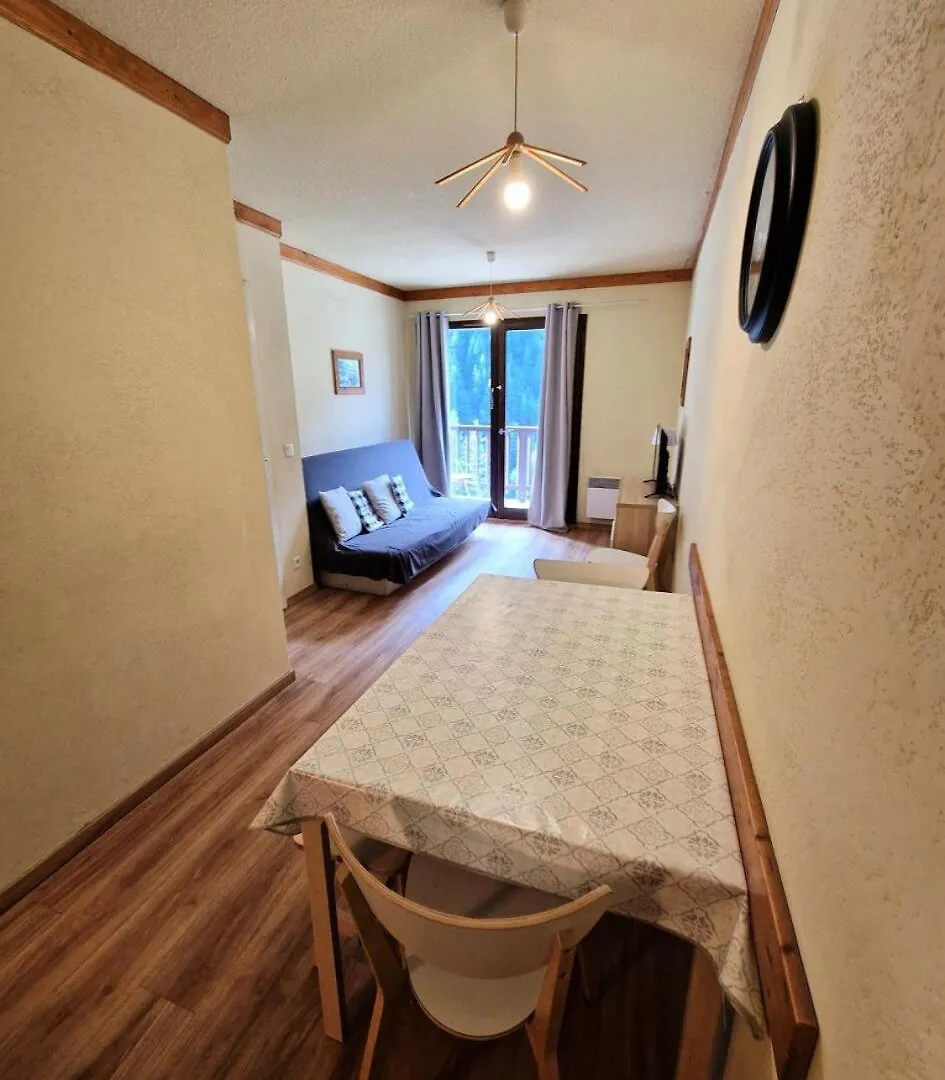 Chalets Du Thabor - 2 Pieces 5 Personnes Idealement Situe Mae-2977 Modane 0*,